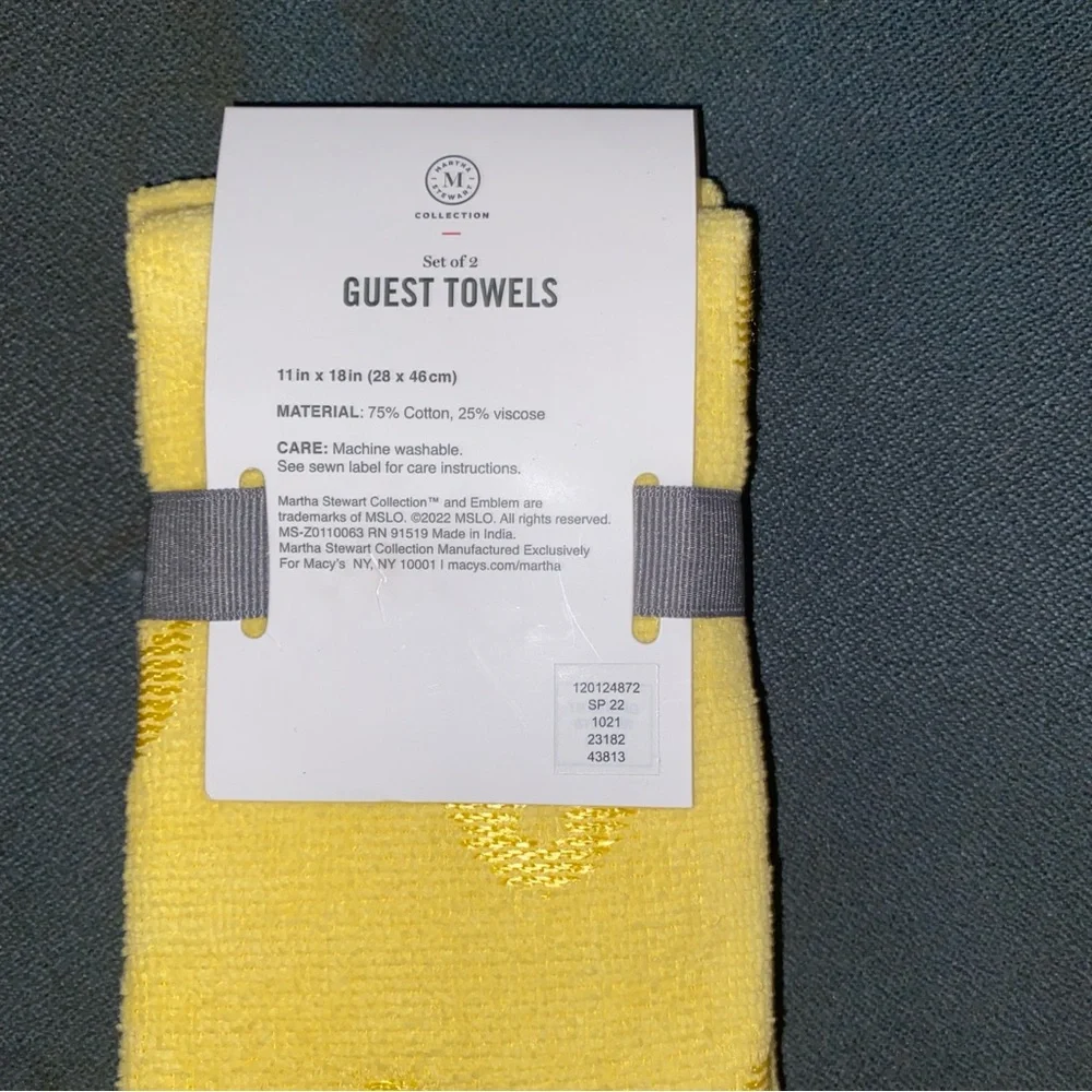 Martha Stewart Easter Egg Yellow Guest Hand Towels 1 set of 2